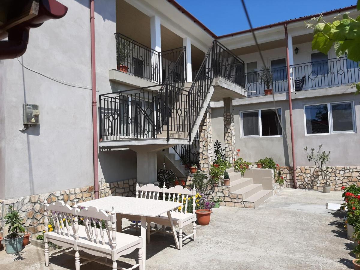 Bcm Family House Hotel 2 ไม ภายนอก รูปภาพ