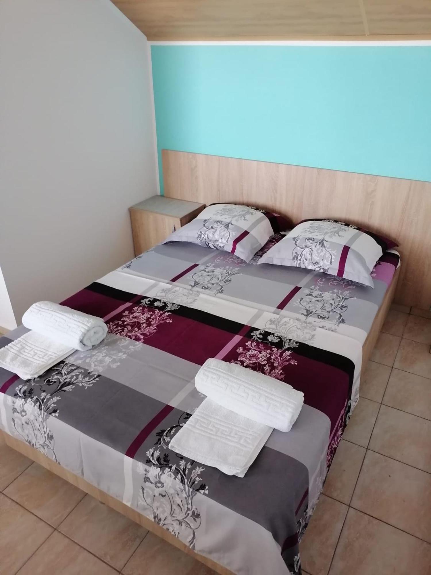 Bcm Family House Hotel 2 ไม ภายนอก รูปภาพ